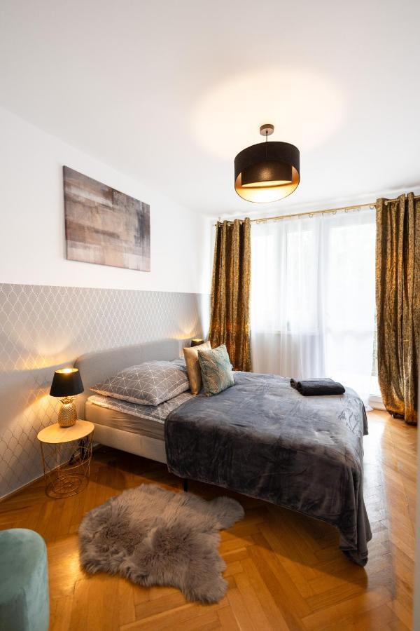 Clicktheflat Stawki Apart Rooms Warszawa Eksteriør bilde